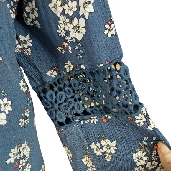 Falls Creek Women's Plus Size Floral Print Lace Detail Long Sleeve Blouse - Picture 4 of 9